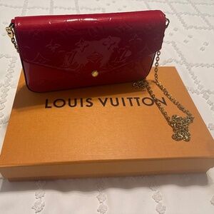 Authentic Louis Vuitton vernos felicite pochette chain wallet